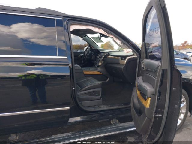 2017 GMC YUKON XL 1GKS2HKJ1HR246543 Photo 4