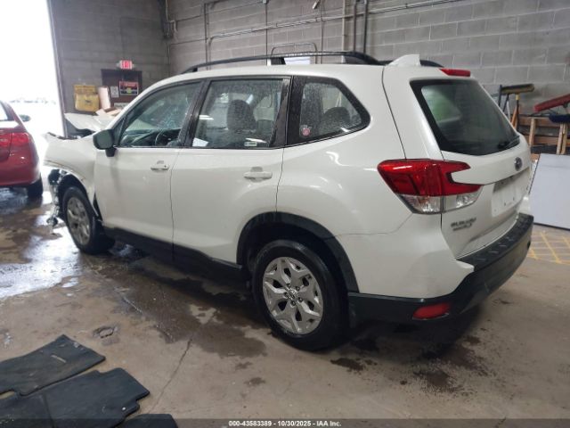 2021 SUBARU FORESTER JF2SKADC1MH589436 Photo 2