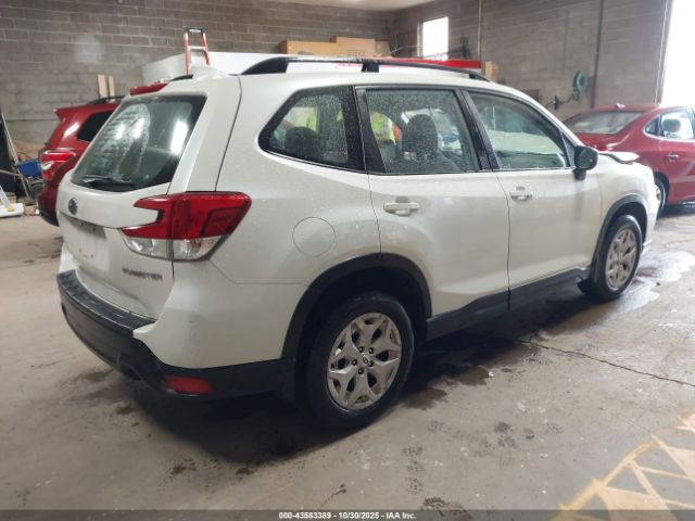 2021 SUBARU FORESTER JF2SKADC1MH589436 Photo 3