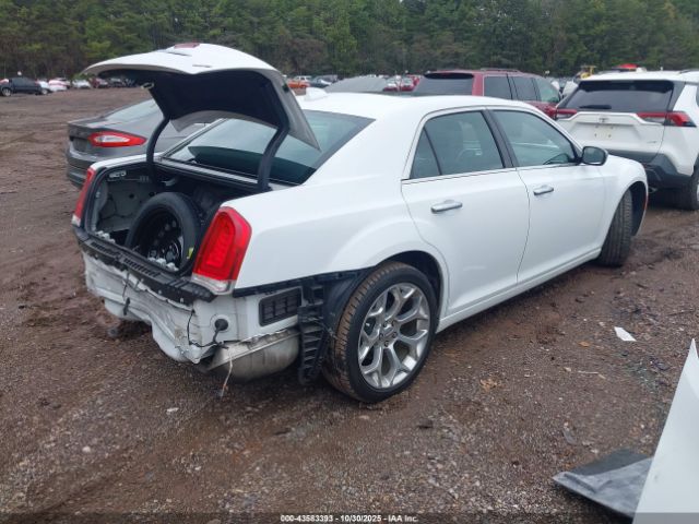 2019 CHRYSLER 300 2C3CCAPT1KH556122 Photo 3