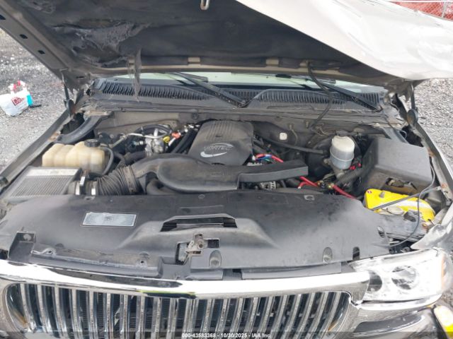 2002 GMC YUKON XL 1500 3GKEC16Z42G316707 Photo 9