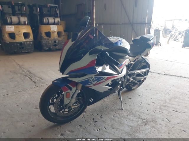 2021 BMW S 1000 WB10E2302M6D47115 Photo 1