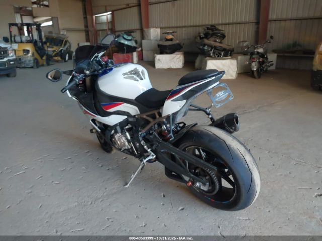 2021 BMW S 1000 WB10E2302M6D47115 Photo 2