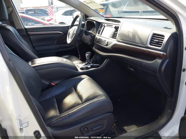 2015 TOYOTA HIGHLANDER 5TDDKRFH3FS136500 Photo 4
