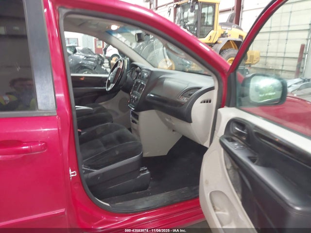 2C4RDGBG4FR615485 Dodge Grand Caravan Se