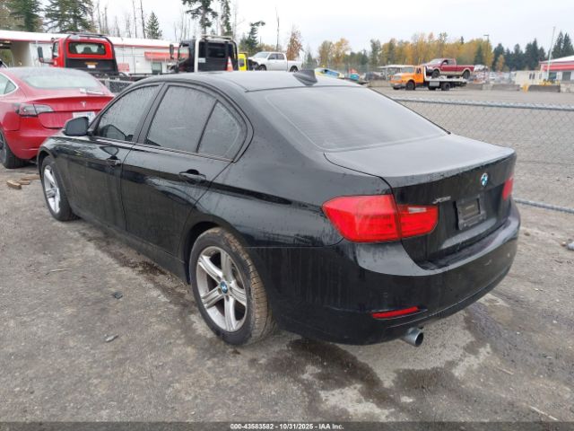 2015 BMW 320I WBA3C3G57FNT53335 Photo 2