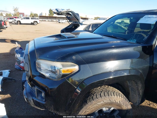 Продаж на аукціоні авто 2017 Toyota Tacoma Trd Sport, vin: 3TMCZ5AN1HM044737, номер лоту: 43583739