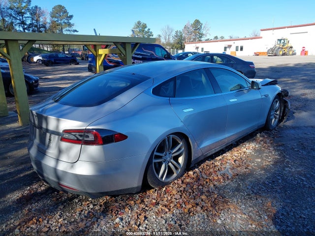 2013 TESLA MODEL S 5YJSA1CG9DFP03544 Photo 3
