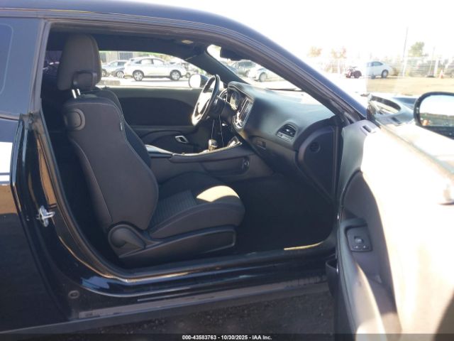 2021 DODGE CHALLENGER 2C3CDZBT9MH560330 Photo 4