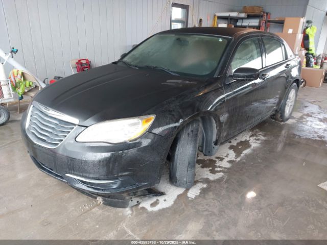 2011 CHRYSLER 200 1C3BC4FB7BN618104 Photo 1