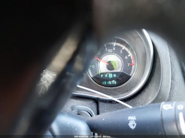 2011 CHRYSLER 200 1C3BC4FB7BN618104 Photo 6