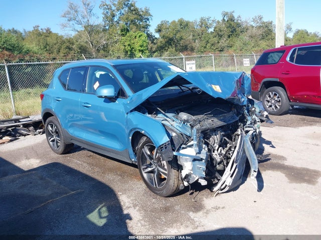 2023 VOLVO XC40 YV4K92HK4P2921620