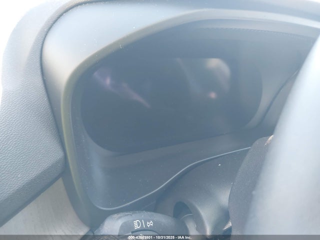 2023 VOLVO XC40 YV4K92HK4P2921620 Photo 6