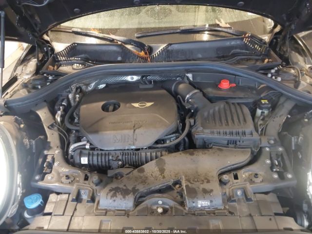 2017 MINI CLUBMAN WMWLU5C51H2E80376 Photo 9