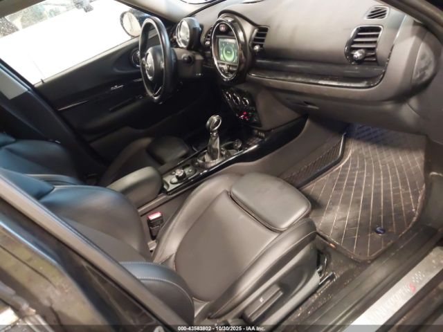 2017 MINI CLUBMAN WMWLU5C51H2E80376 Photo 4