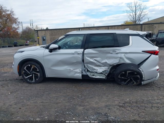 2022 MITSUBISHI OUTLANDER JA4J4VA8XNZ091169 Photo 5