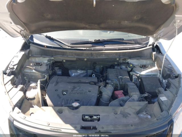 2022 MITSUBISHI OUTLANDER SPORT JA4APUAUXNU002390 Photo 9