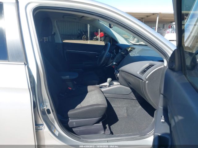 2022 MITSUBISHI OUTLANDER SPORT JA4APUAUXNU002390 Photo 4