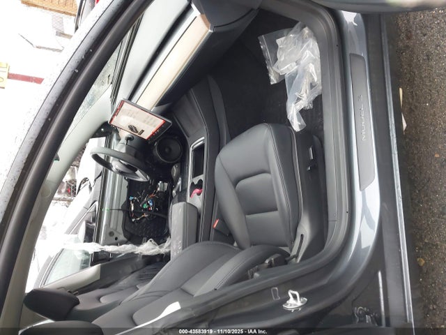 2023 TESLA MODEL 3 5YJ3E1EA0PF667846 Photo 4