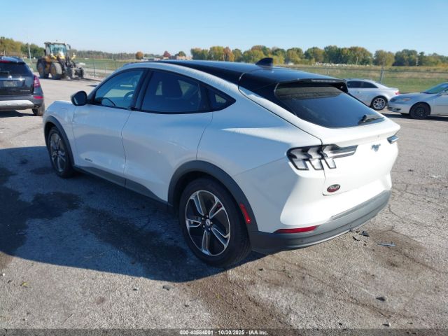 2021 FORD MUSTANG MACH-E 3FMTK1RM7MMA43896 Photo 2