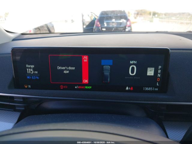 2021 FORD MUSTANG MACH-E 3FMTK1RM7MMA43896 Photo 6