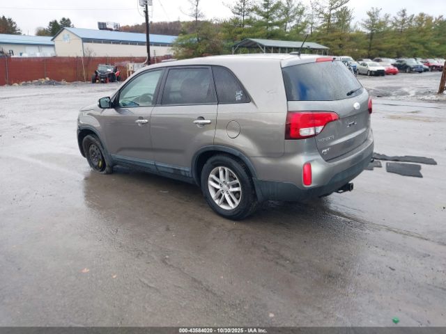2014 KIA SORENTO 5XYKT3A65EG538859 Photo 2