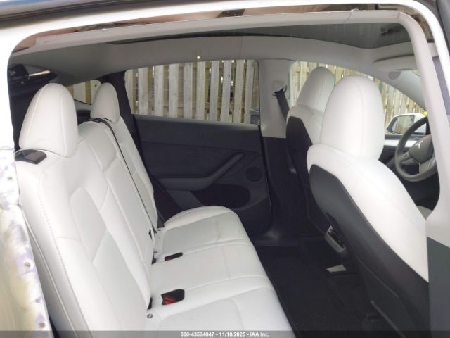 2023 TESLA MODEL Y 7SAYGDEE2PA192866 Photo 7