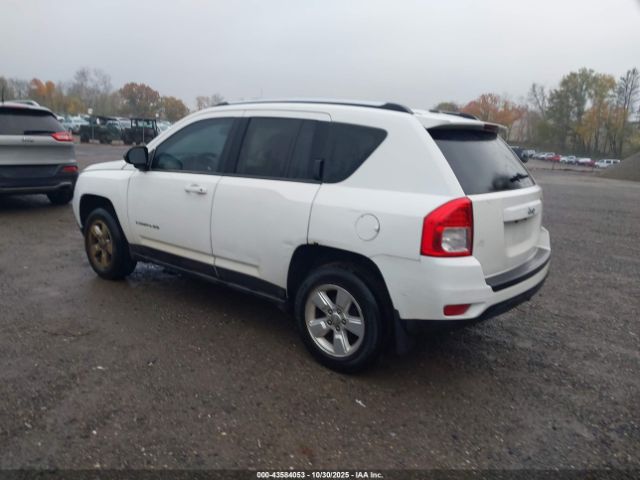 2013 JEEP COMPASS 1C4NJCBA0DD208159 Photo 2