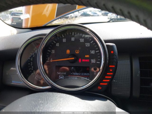 2016 MINI HARDTOP WMWXU1C59G2D10954 Photo 6