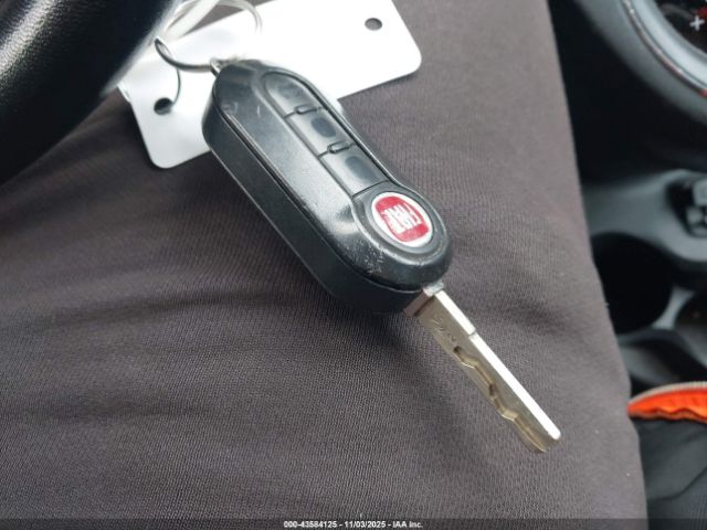 2017 FIAT 500 3C3CFFKR4HT527746 Photo 10