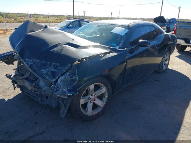 2012 DODGE CHALLENGER 2C3CDYAG6CH232201 Photo 1