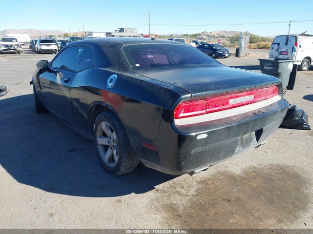 2012 DODGE CHALLENGER 2C3CDYAG6CH232201 Photo 2