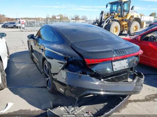 2023 AUDI E-TRON GT WAUCJBFWXP7000409 Photo 2