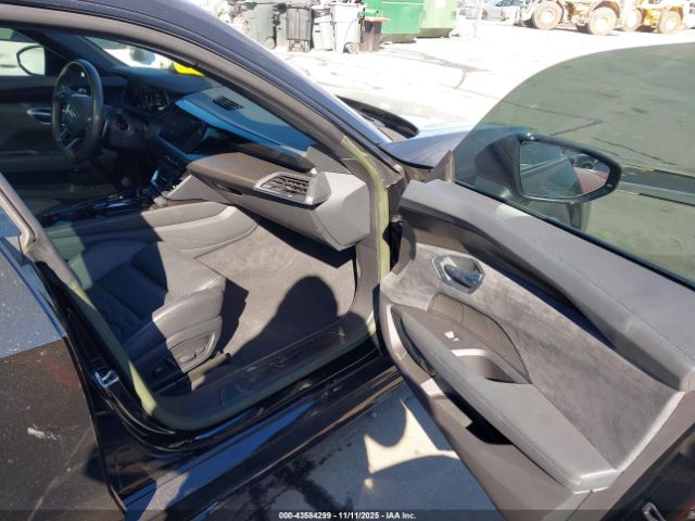 2023 AUDI E-TRON GT WAUCJBFWXP7000409 Photo 4