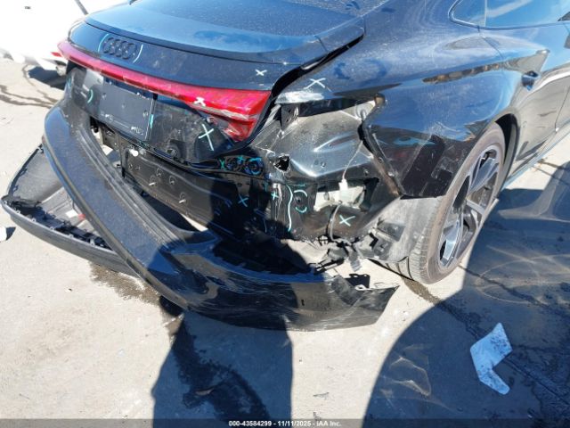 2023 AUDI E-TRON GT WAUCJBFWXP7000409 Photo 5