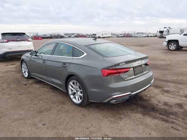 2024 AUDI A5 SPORTBACK WAUFACF59RA083184 Photo 2