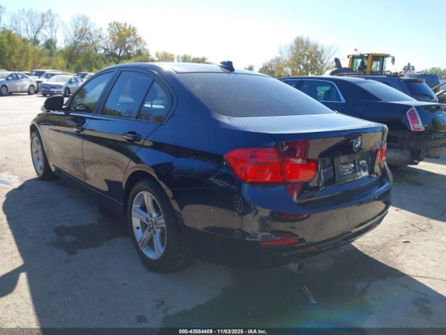 2015 BMW 320I WBA3B1G52FNT04549 Photo 2