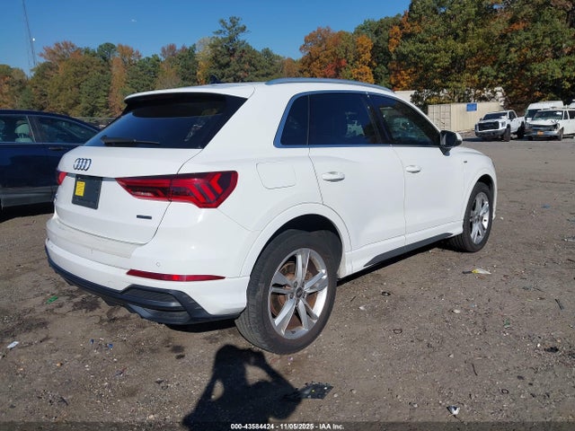 2020 AUDI Q3 WA1DECF39L1046764 Photo 3