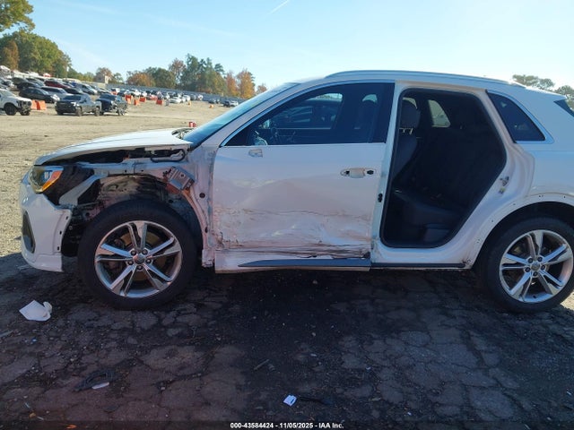 2020 AUDI Q3 WA1DECF39L1046764 Photo 5