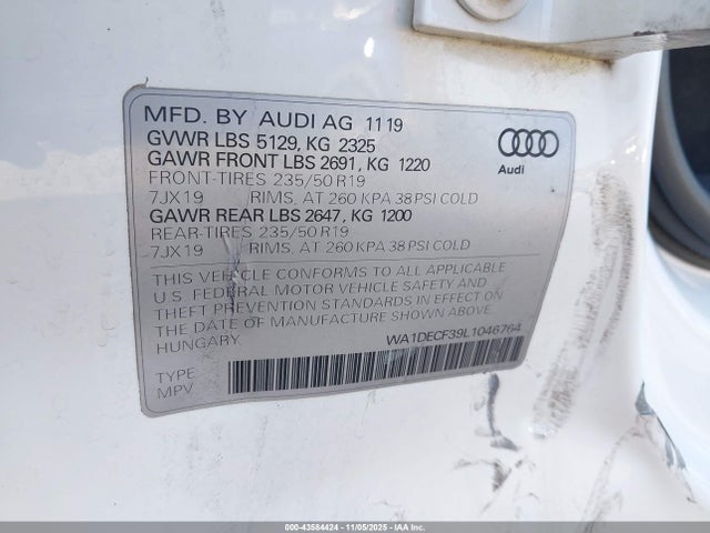 2020 AUDI Q3 WA1DECF39L1046764 Photo 8