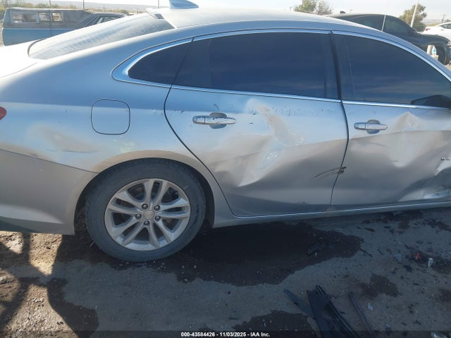 1G1ZE5STXHF259741 Chevrolet MALIBU 1LT