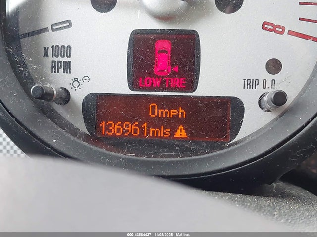 2012 MINI COOPER S WMWSV3C56CTY25320 Photo 6