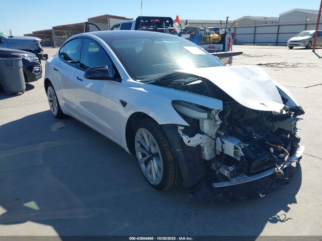 2022 TESLA MODEL 3 5YJ3E1EB2NF288093 Photo 0