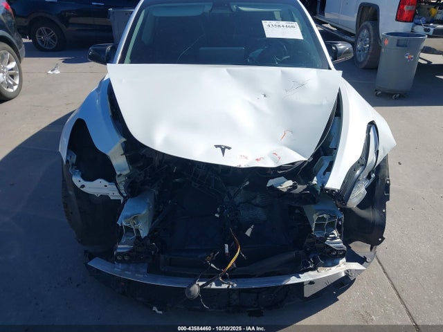 2022 TESLA MODEL 3 5YJ3E1EB2NF288093 Photo 5