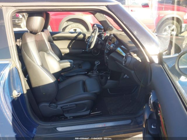 2015 MINI HARDTOP WMWXP7C55F2A39173 Photo 4