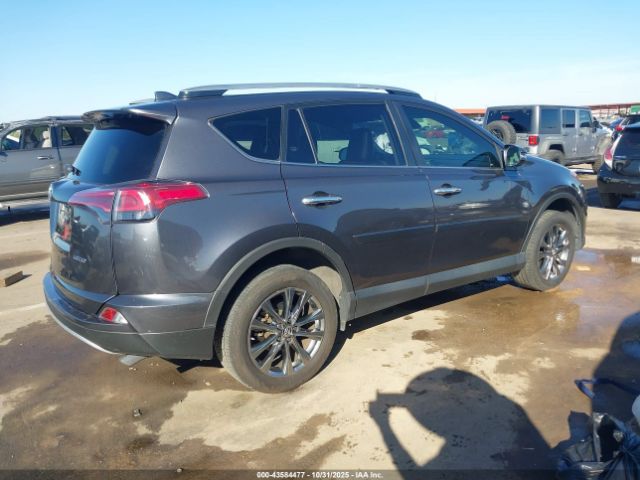2018 TOYOTA RAV4 JTMYFREV5JJ189220 Photo 3