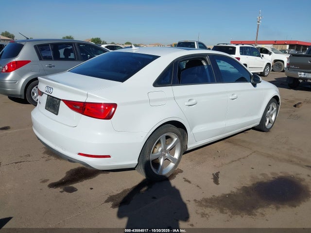 2015 AUDI A3 WAUACGFF6F1032810 Photo 3