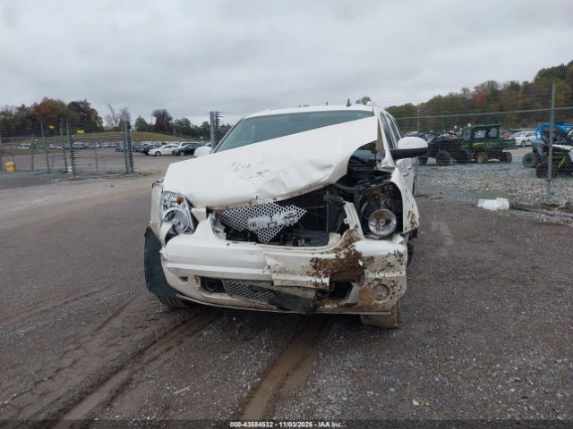 2013 GMC YUKON XL 1500 1GKS2MEF8DR366138 Photo 5