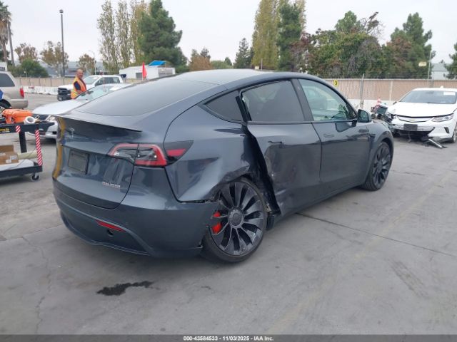 2022 TESLA MODEL Y 7SAYGDEF3NF408135 Photo 3