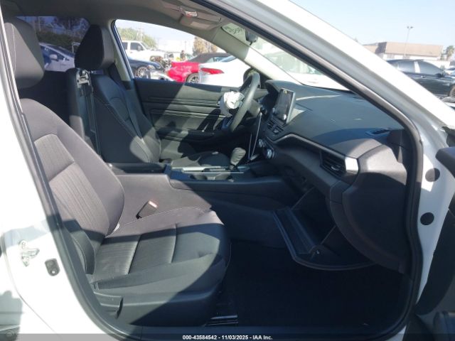 2019 NISSAN ALTIMA 1N4BL4BV9KN310983 Photo 4